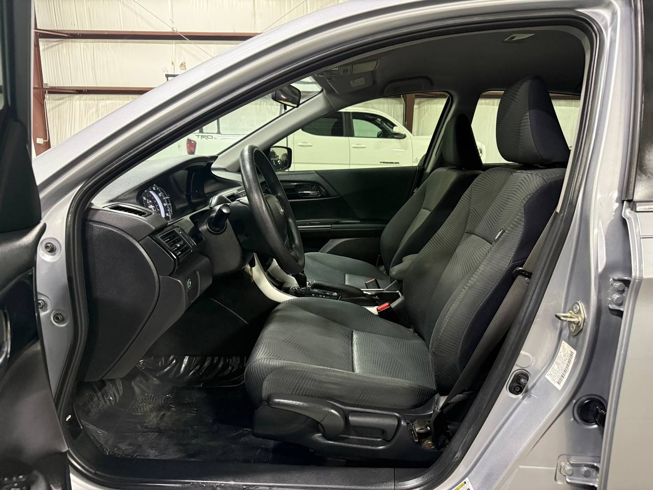 Honda Accord LX Sedan CVT 2016
