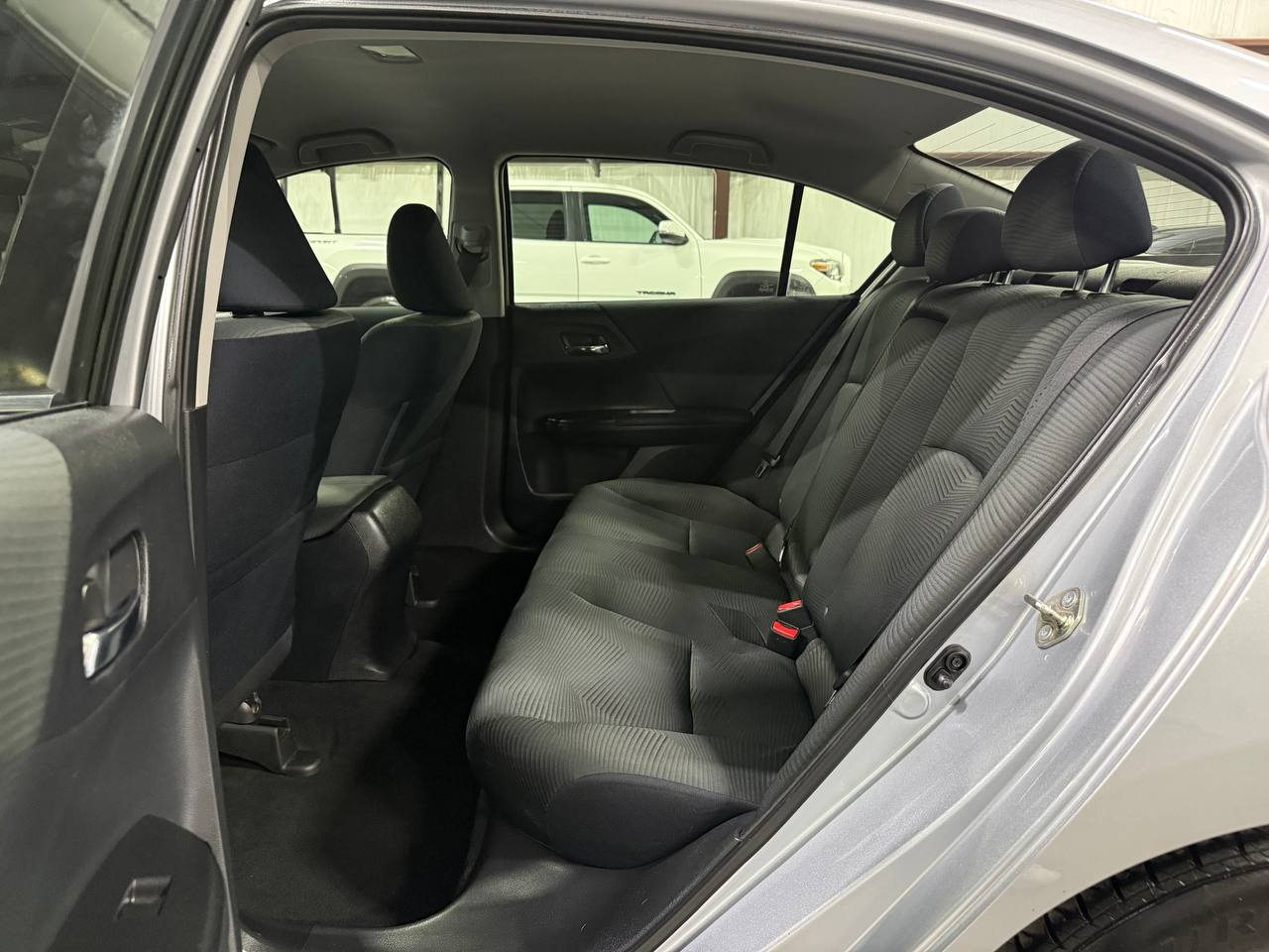 Honda Accord LX Sedan CVT 2016