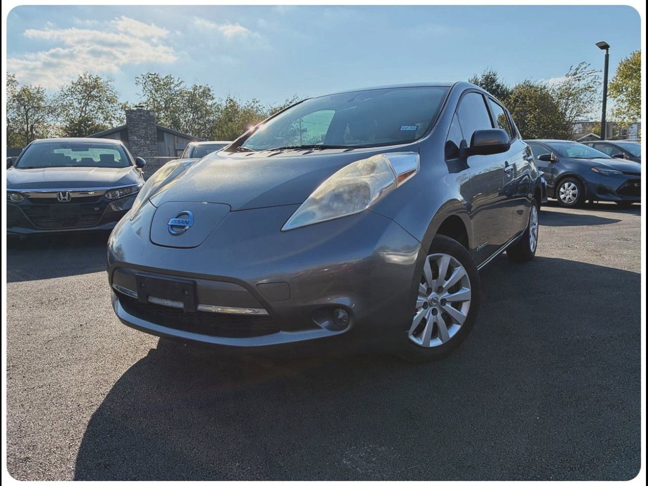2014 Nissan LEAF S