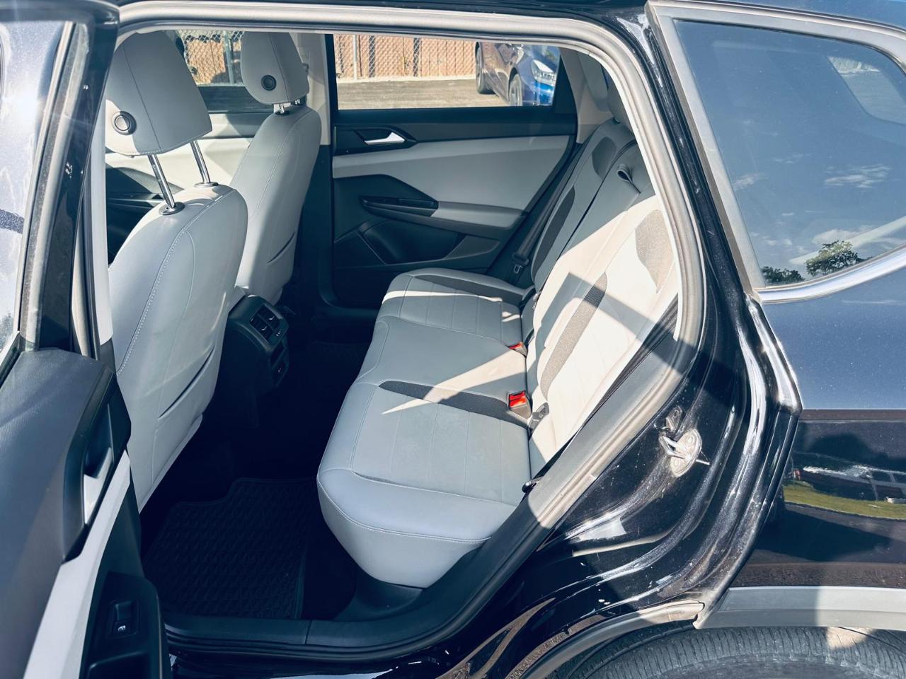Volkswagen Taos SE 2022