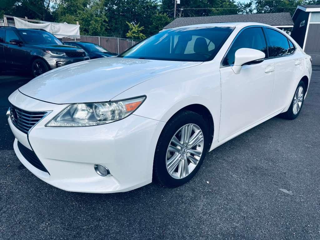 Lexus ES 350 Sedan 2013