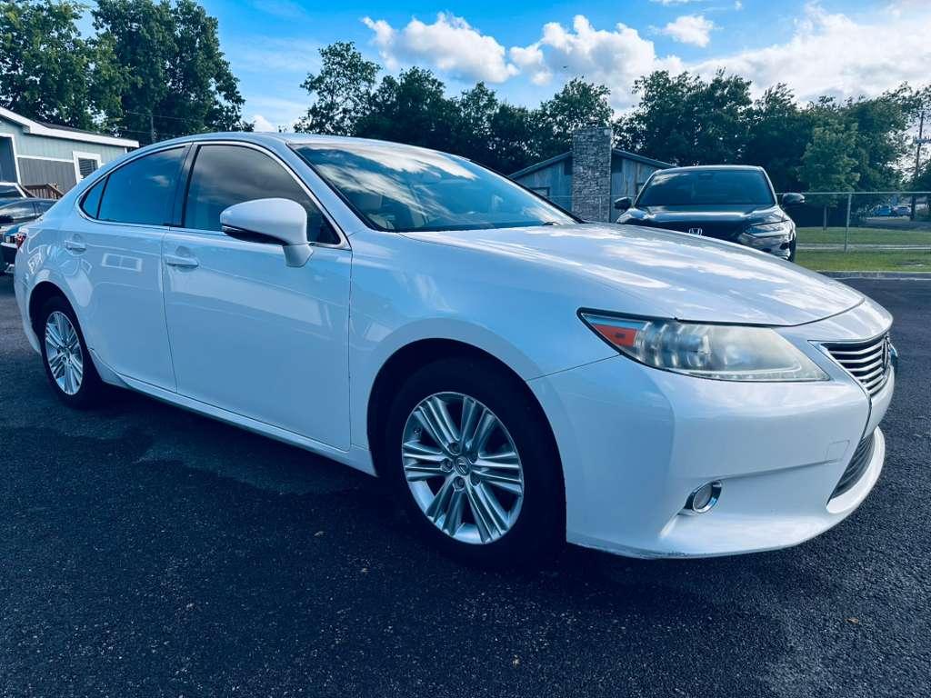 Lexus ES 350 Sedan 2013