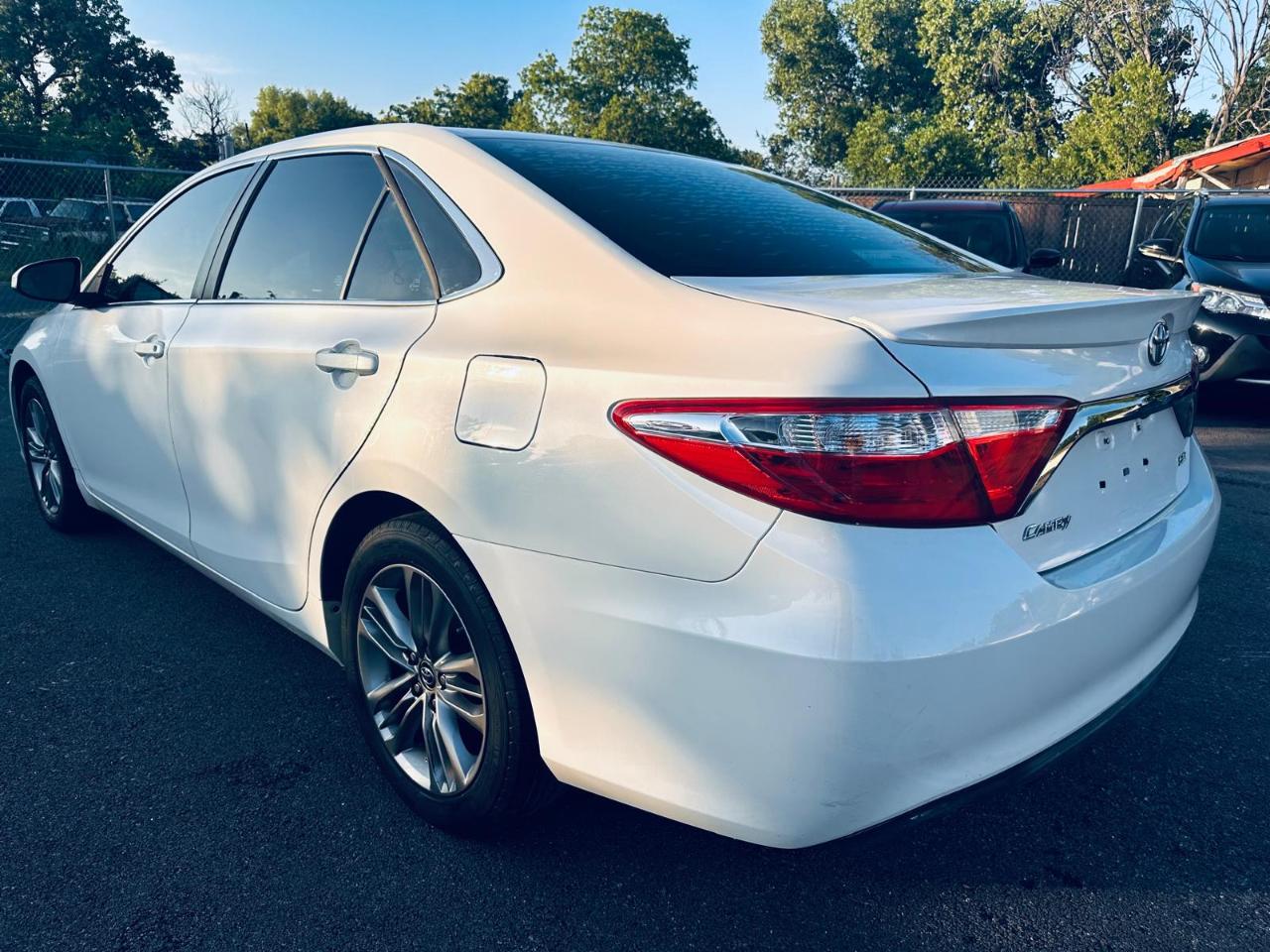 Toyota Camry SE 2016
