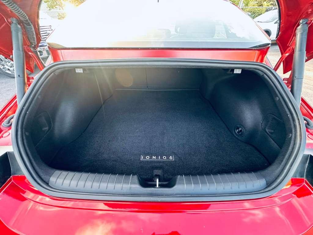 Hyundai Ioniq 6 SE 2024