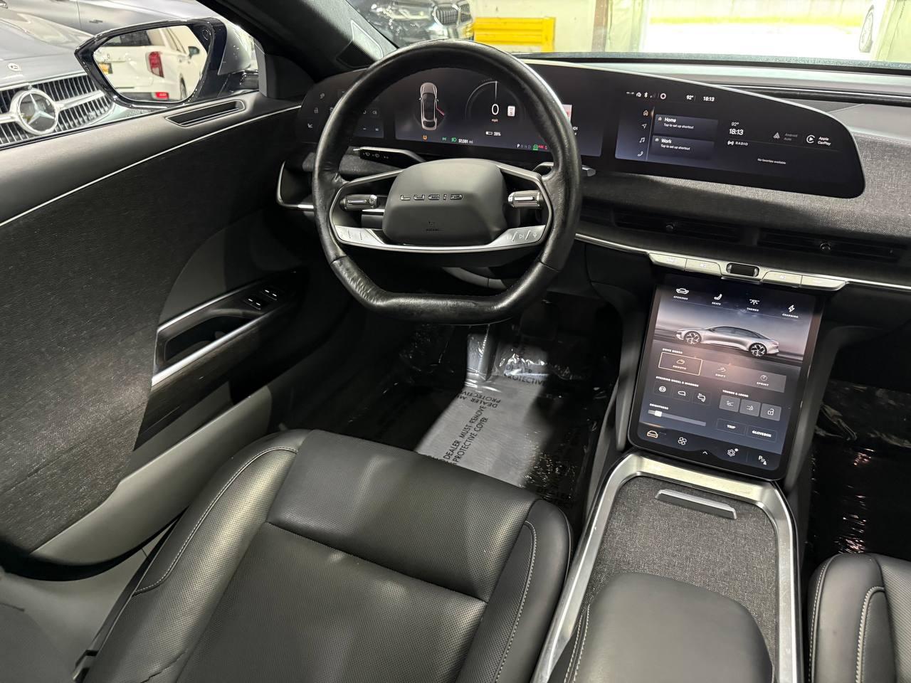 Lucid Air Pure 2023