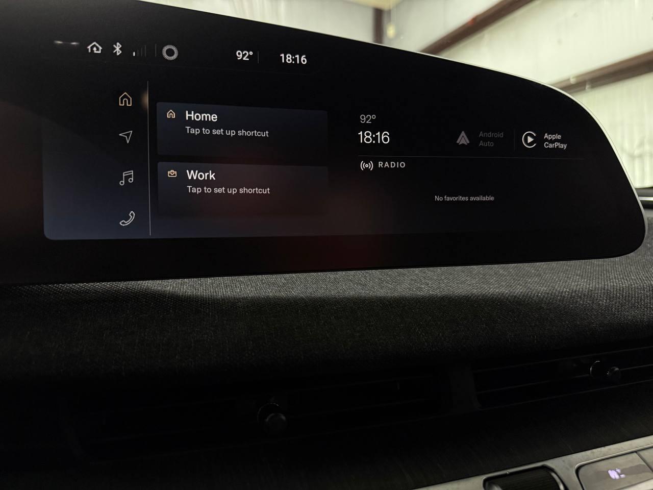 Lucid Air Pure 2023