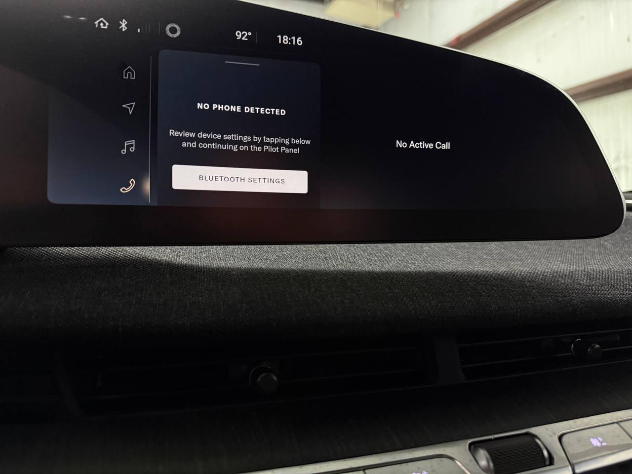 Lucid Air Pure 2023