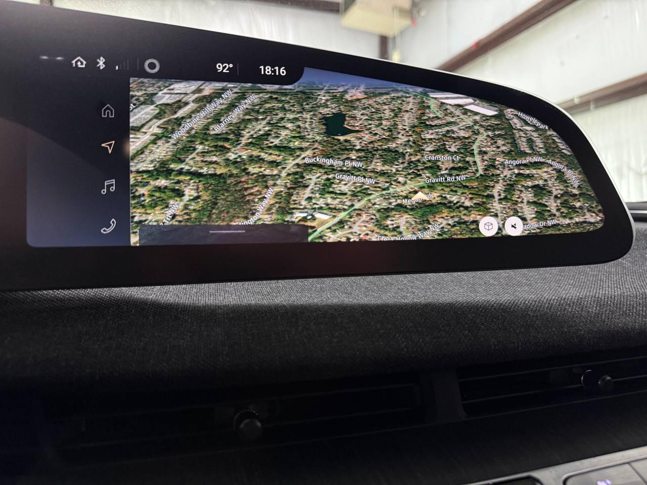 Lucid Air Pure 2023