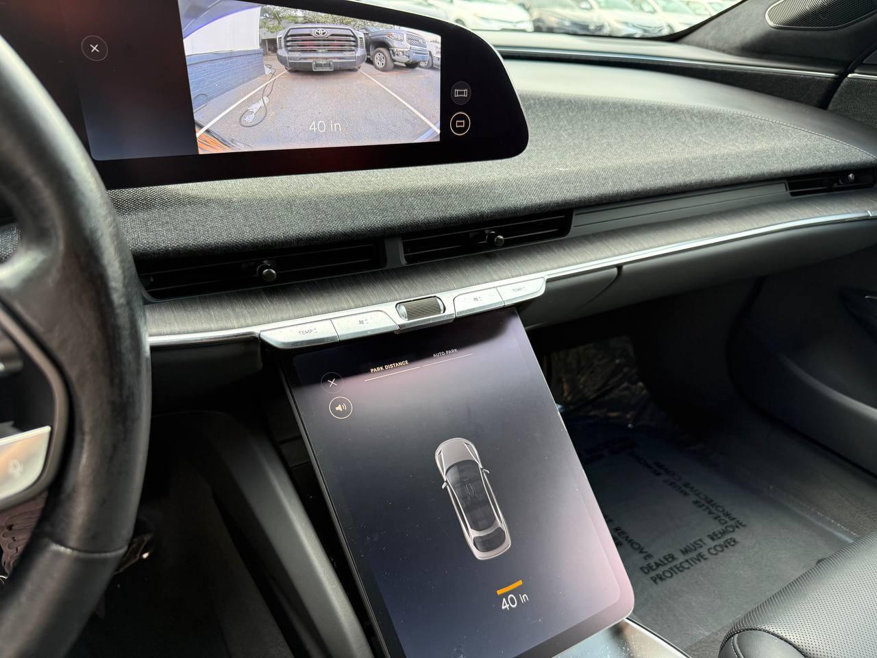 Lucid Air Pure 2023