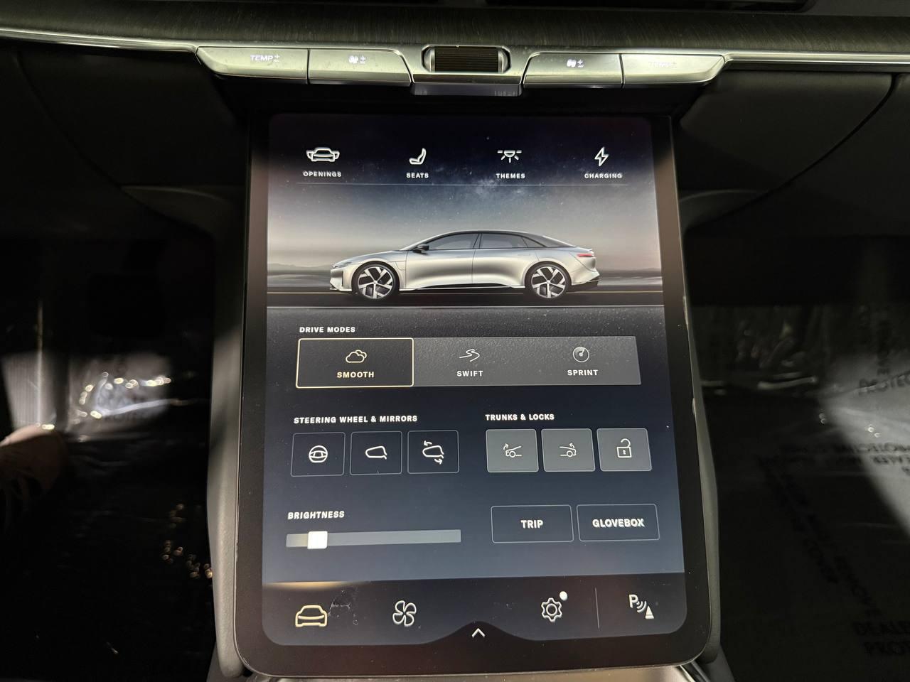 Lucid Air Pure 2023