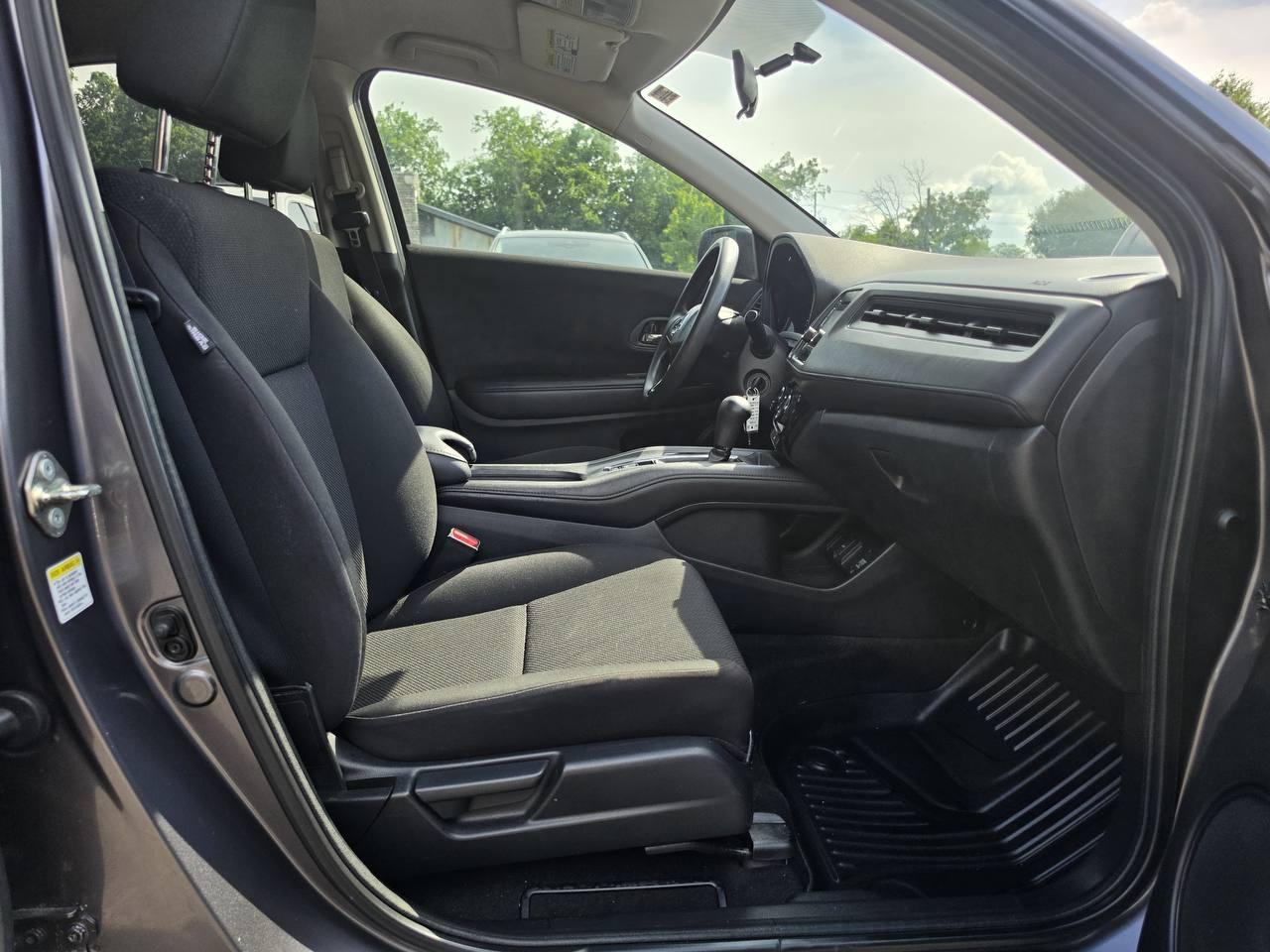 Honda HR-V LX 2WD CVT 2016