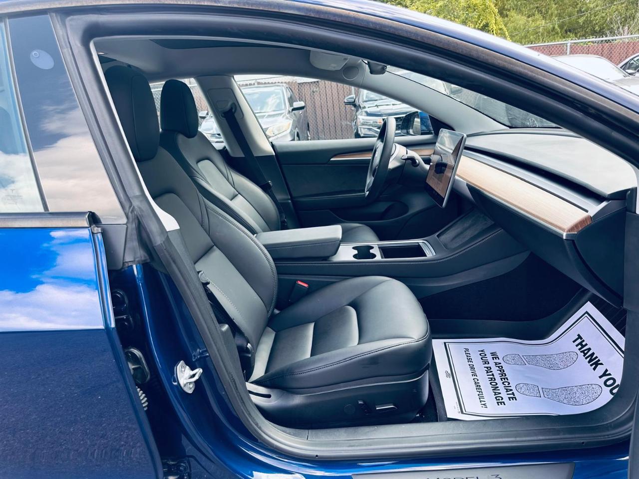Tesla Model 3  2023