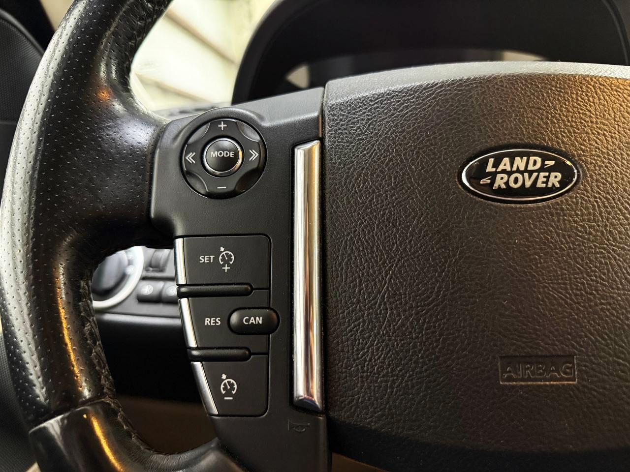 Land Rover Range Rover Sport HSE 2011