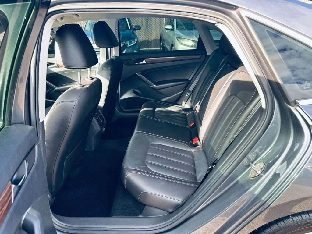 Volkswagen Passat Limited Edition 4D Sedan 2022
