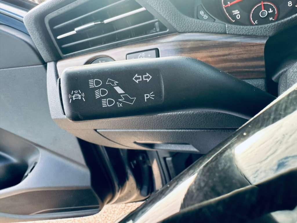Volkswagen Passat Limited Edition 4D Sedan 2022
