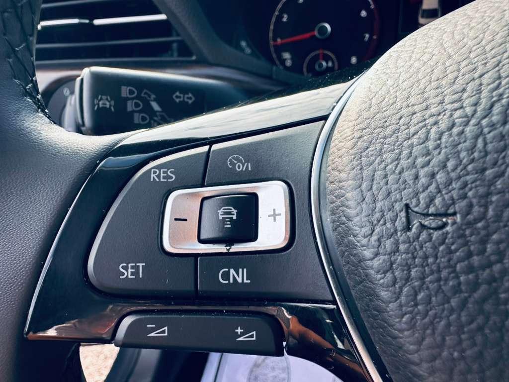 Volkswagen Passat Limited Edition 4D Sedan 2022