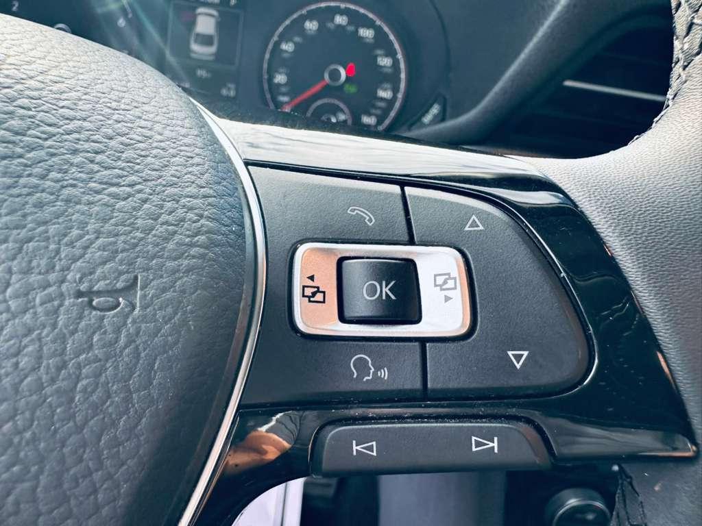 Volkswagen Passat Limited Edition 4D Sedan 2022
