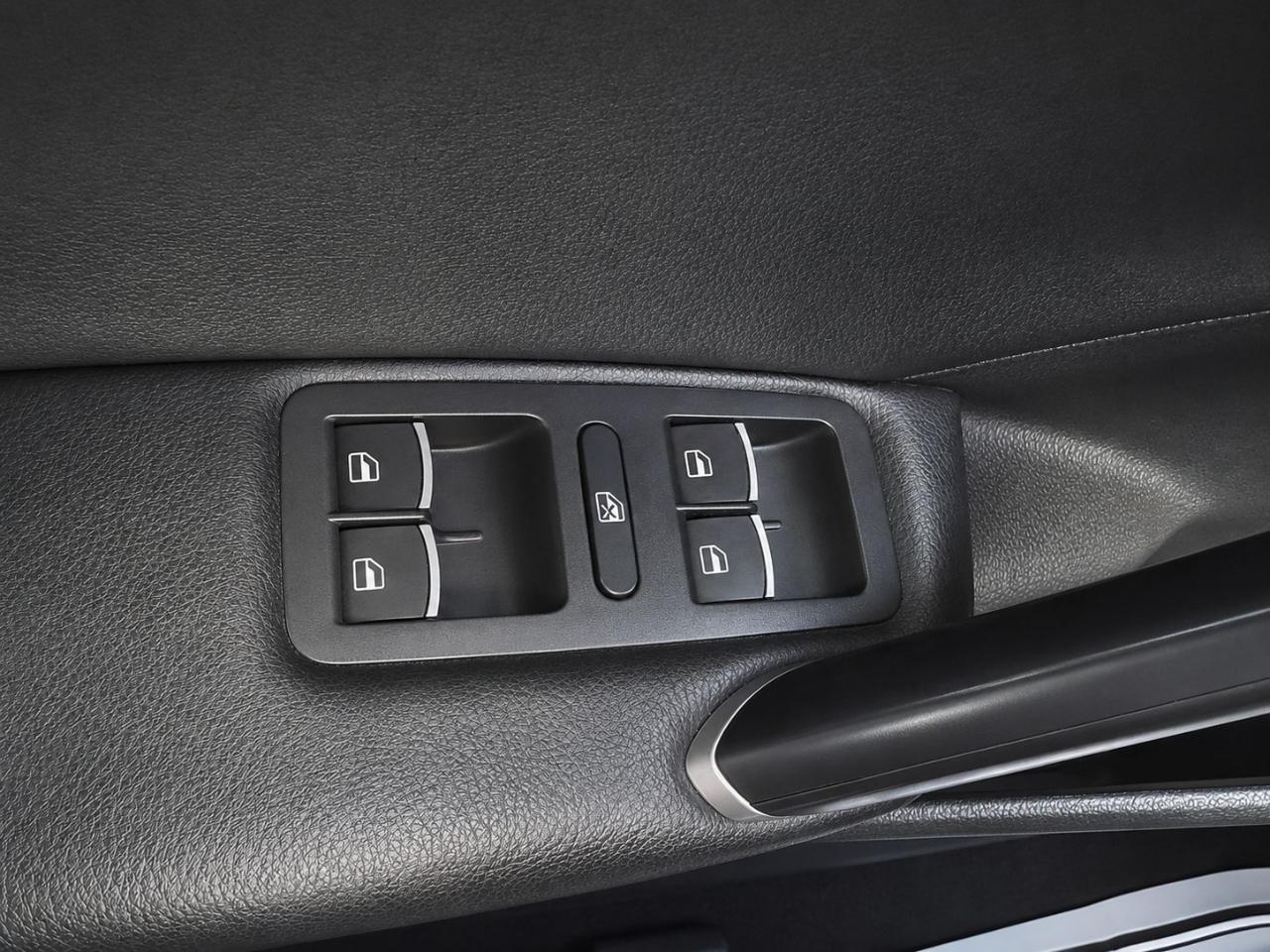Volkswagen Passat Limited Edition 4D Sedan 2022