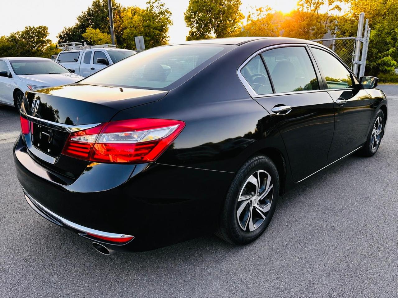 Honda Accord LX Sedan CVT 2016