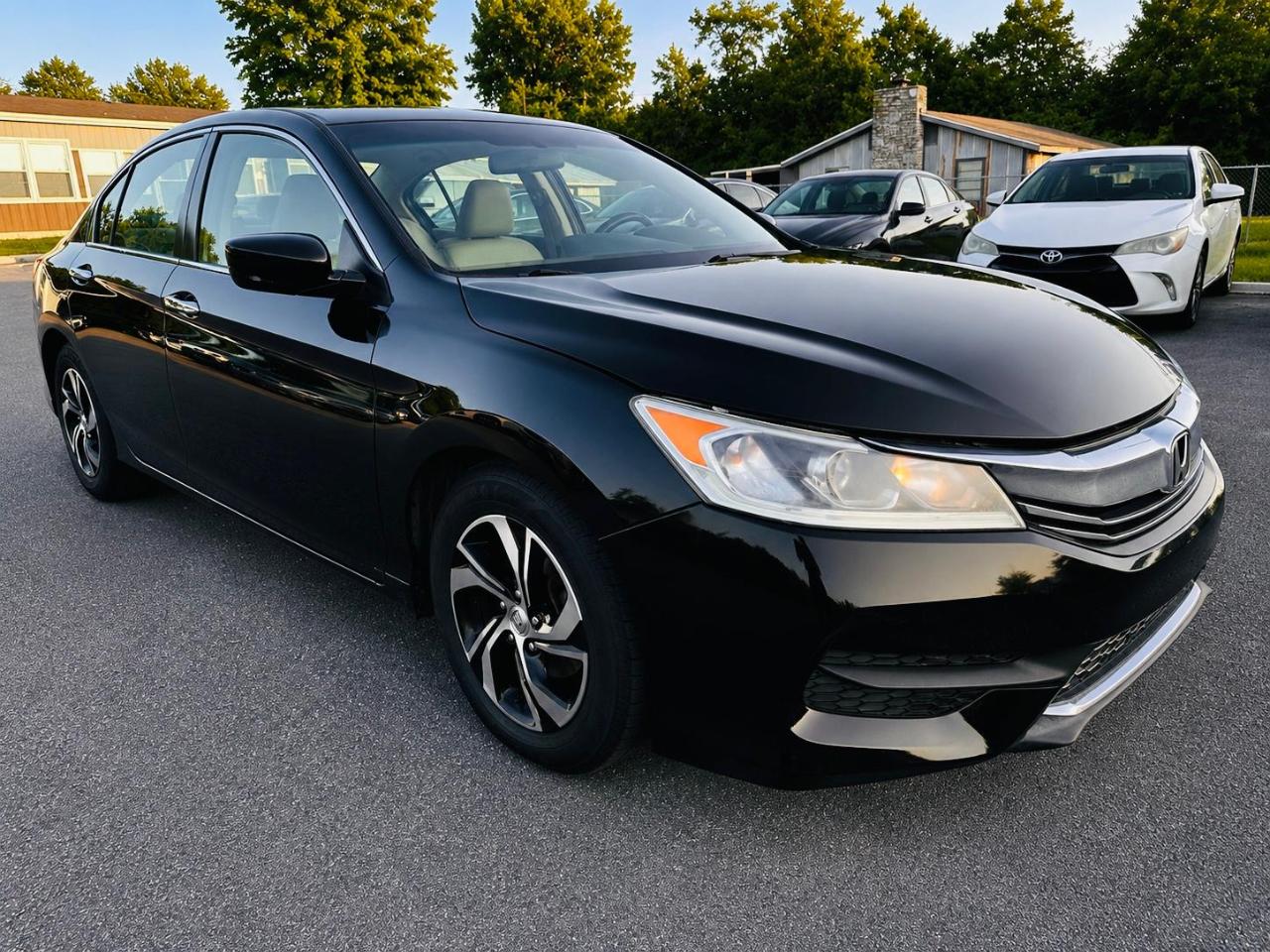 Honda Accord LX Sedan CVT 2016