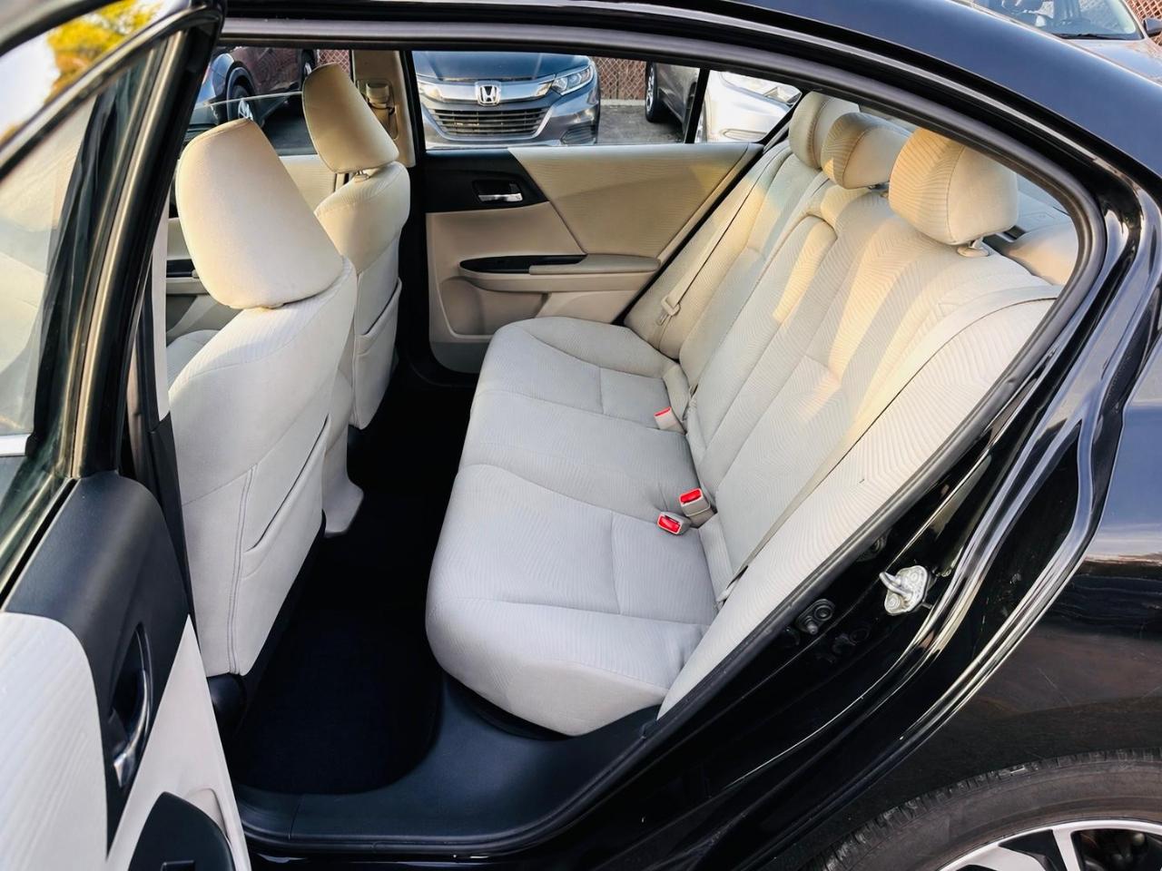 Honda Accord LX Sedan CVT 2016