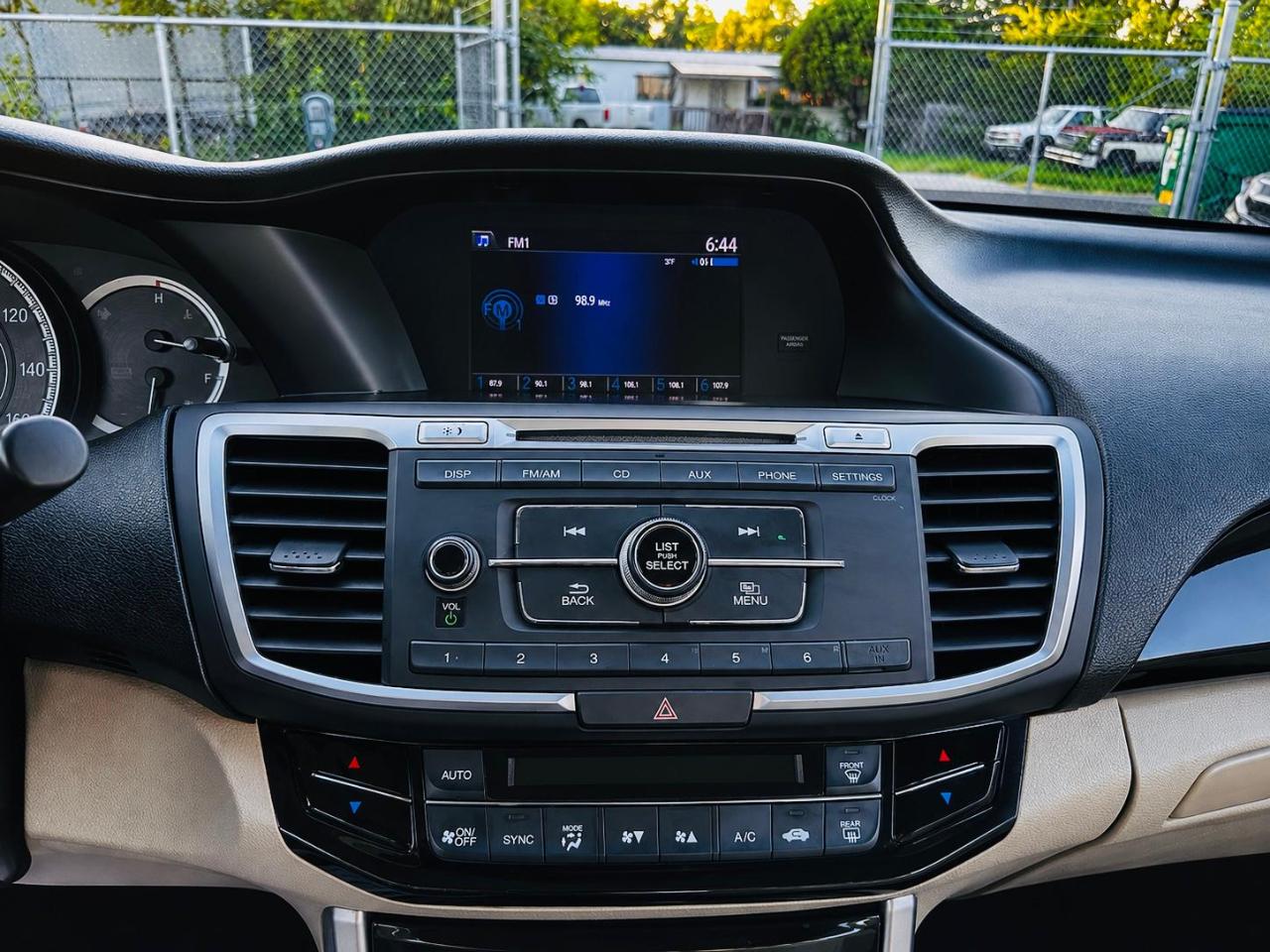 Honda Accord LX Sedan CVT 2016