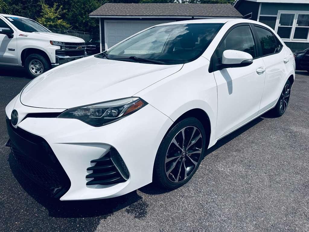 Toyota Corolla XLE CVT 2019