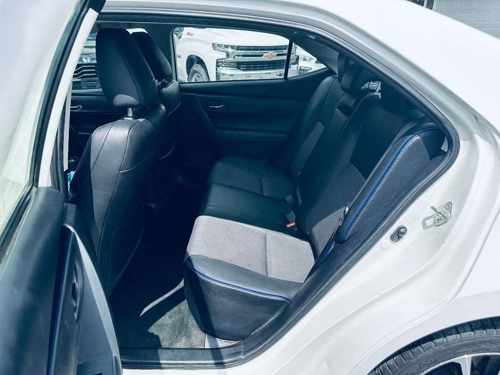 Toyota Corolla XLE CVT 2019