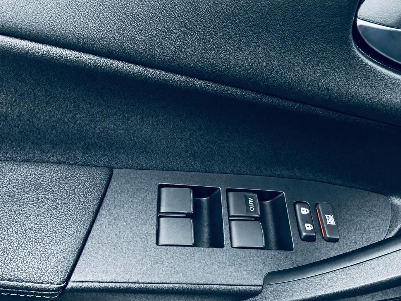 Toyota Corolla XLE CVT 2019