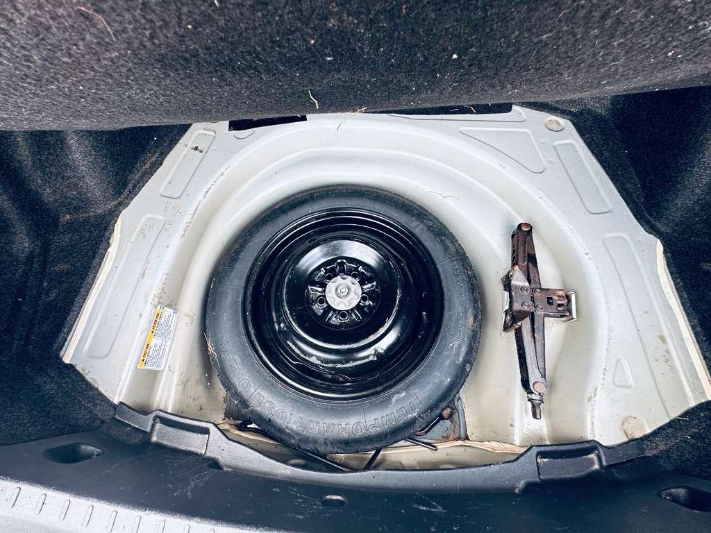 Toyota Corolla XLE CVT 2019