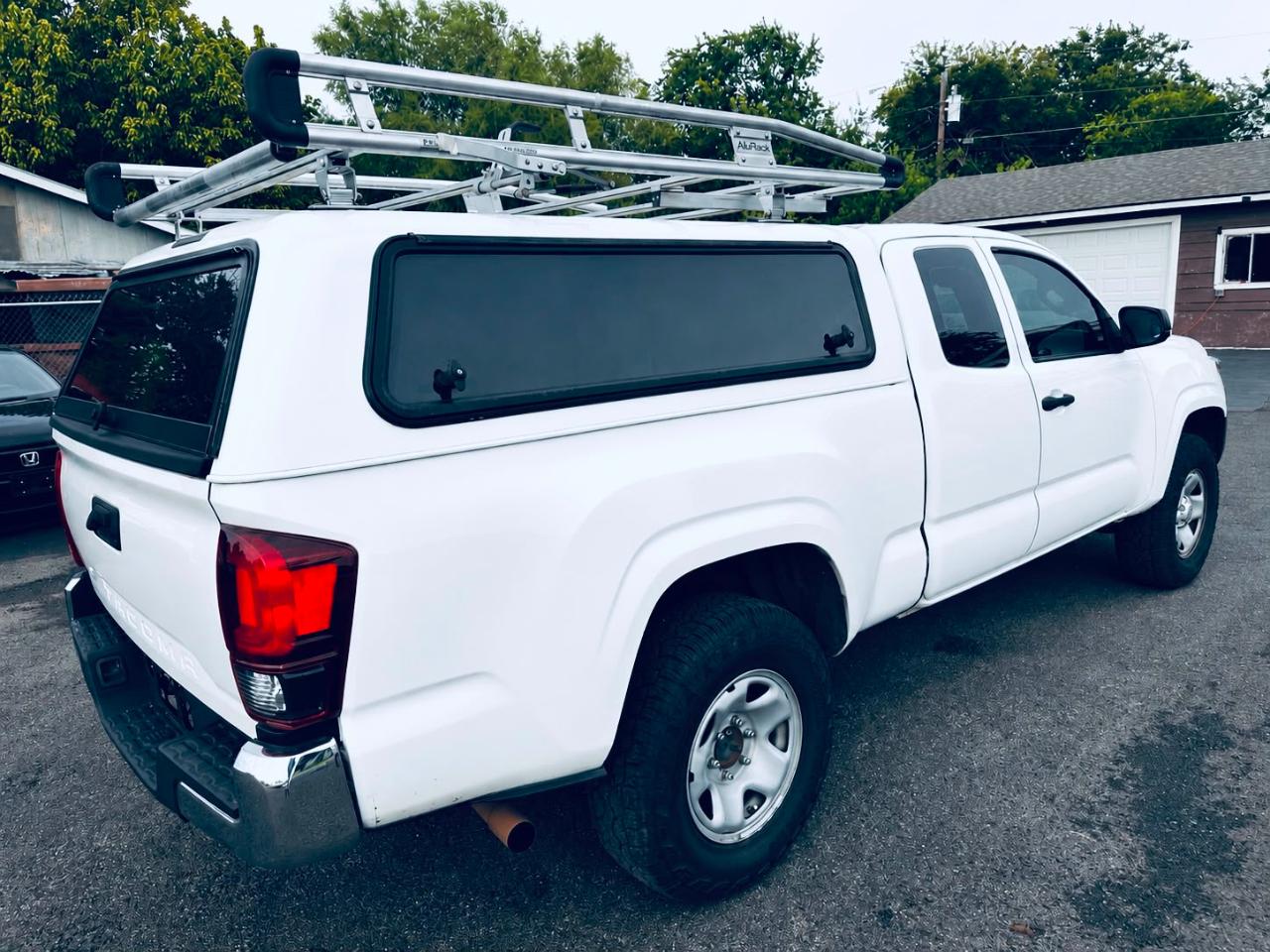 Toyota Tacoma  2018