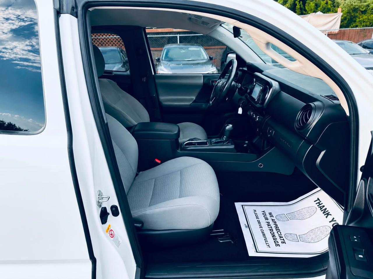 Toyota Tacoma  2018