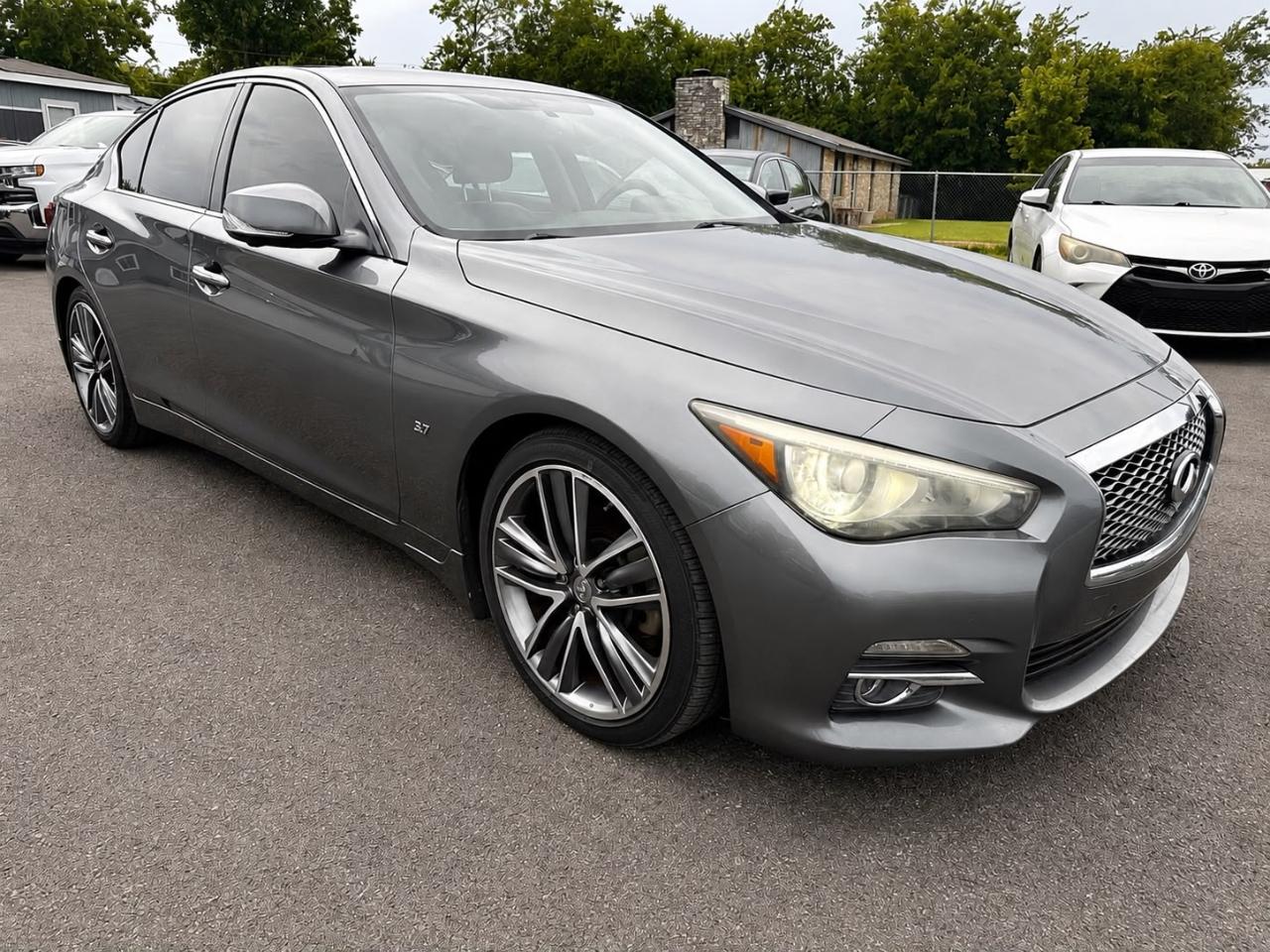 Infiniti Q50 Premium 2014