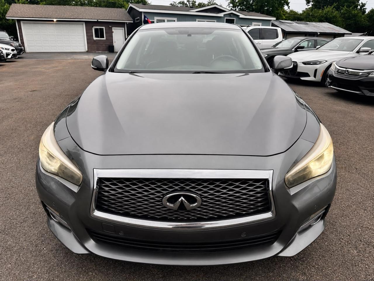 Infiniti Q50 Premium 2014