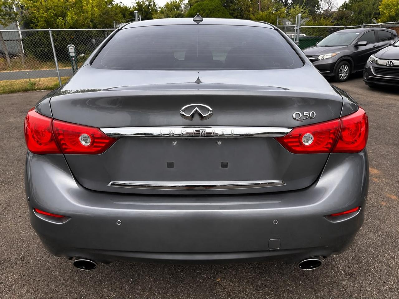 Infiniti Q50 Premium 2014