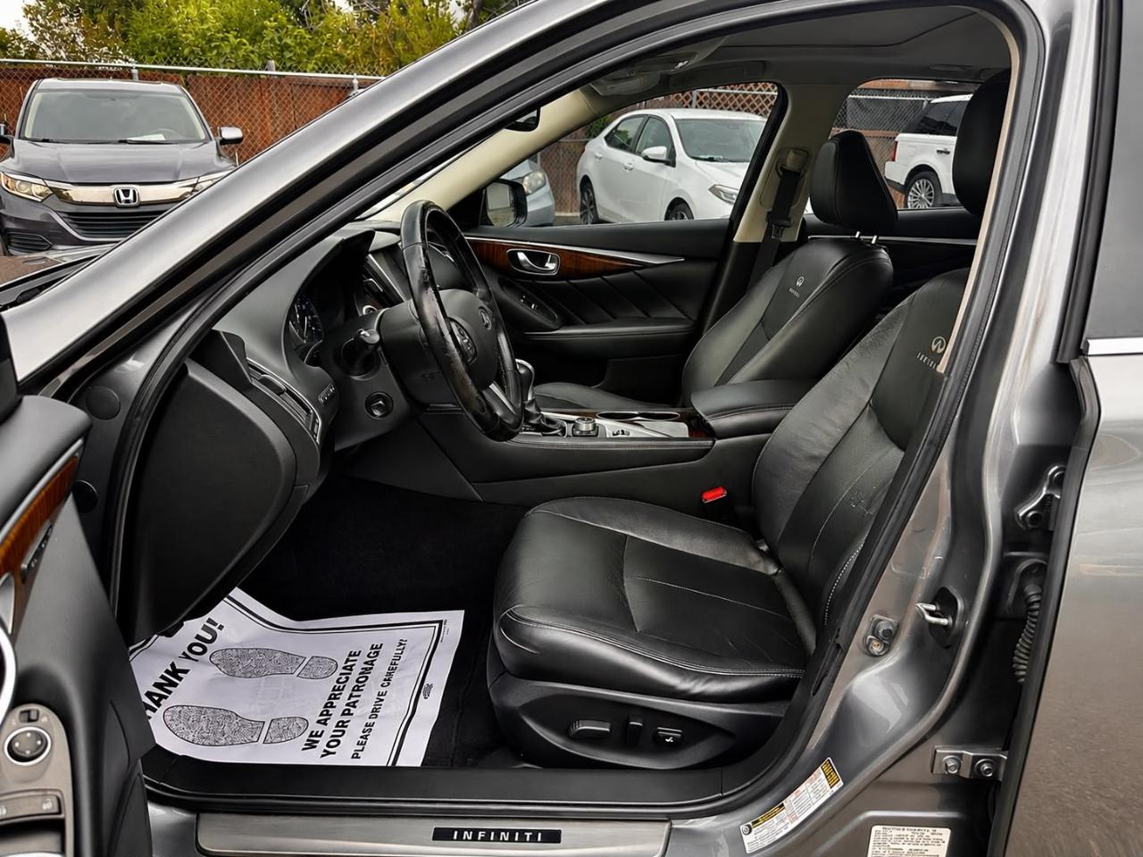 Infiniti Q50 Premium 2014