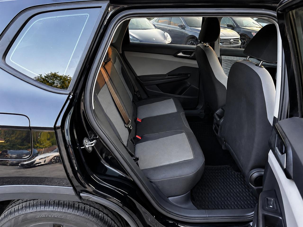 Volkswagen Taos S 2022