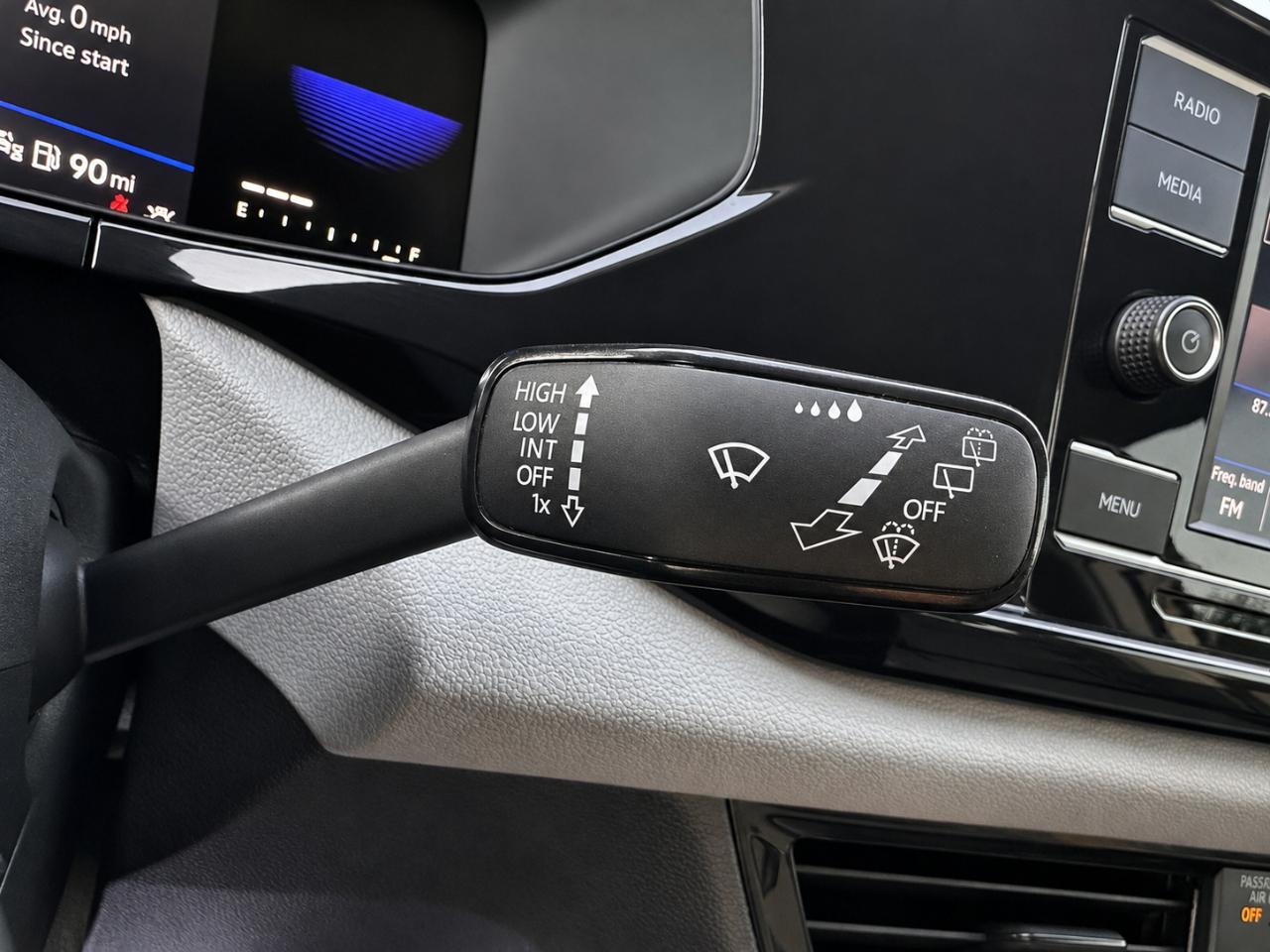 Volkswagen Taos S 2022
