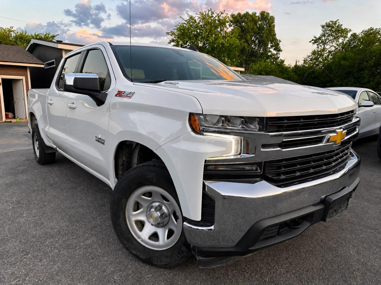 Chevrolet Silverado 1500 Limited LT Crew Cab 4WD 2022
