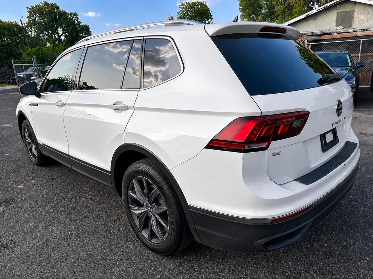 Volkswagen Tiguan SE 2023