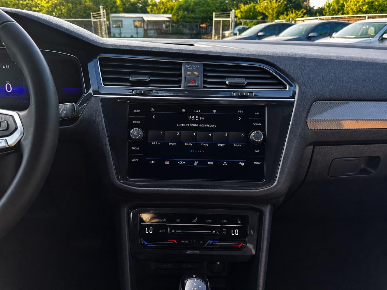 Volkswagen Tiguan SE 2023