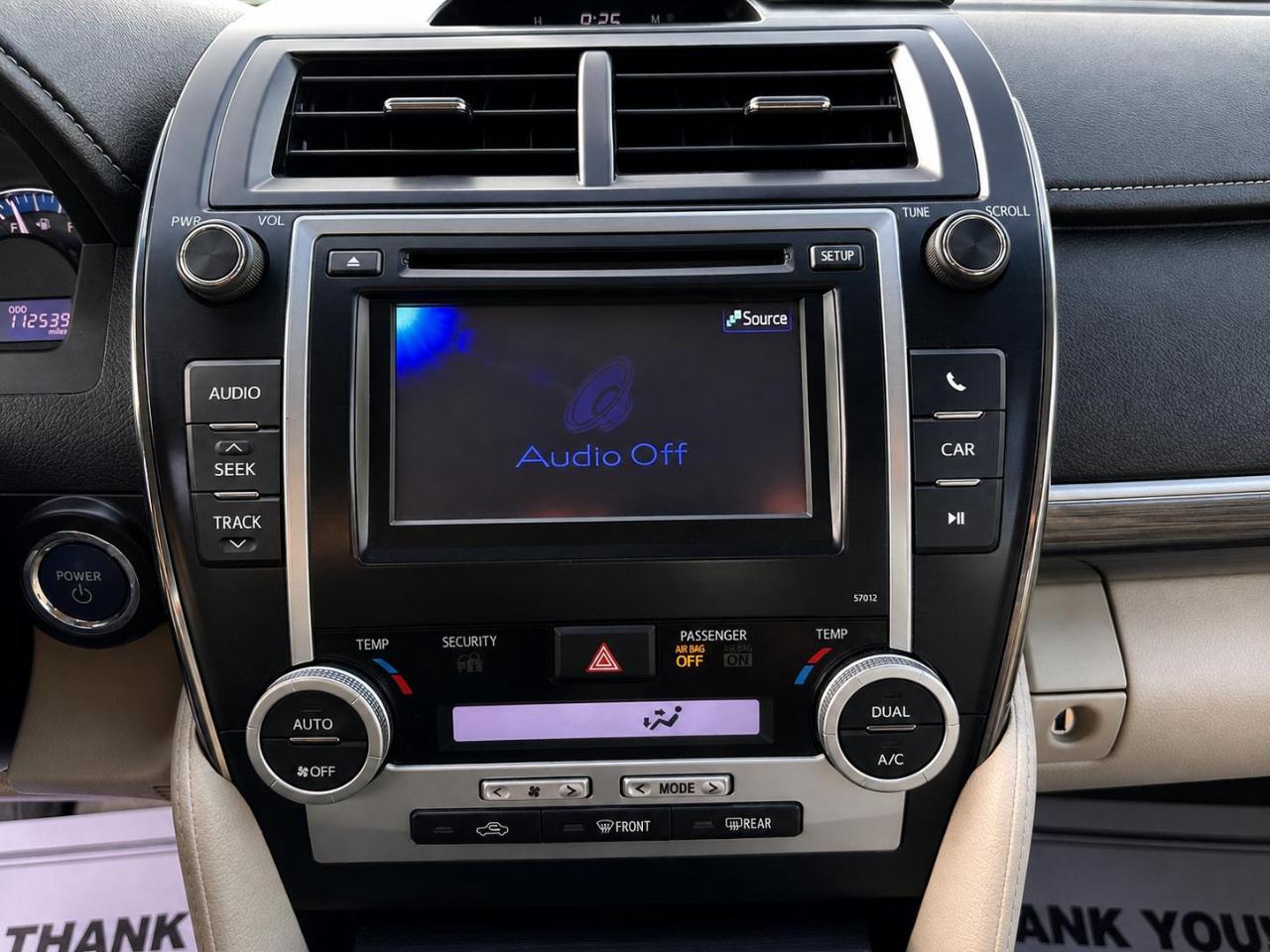 Toyota Camry Hybrid LE 2014