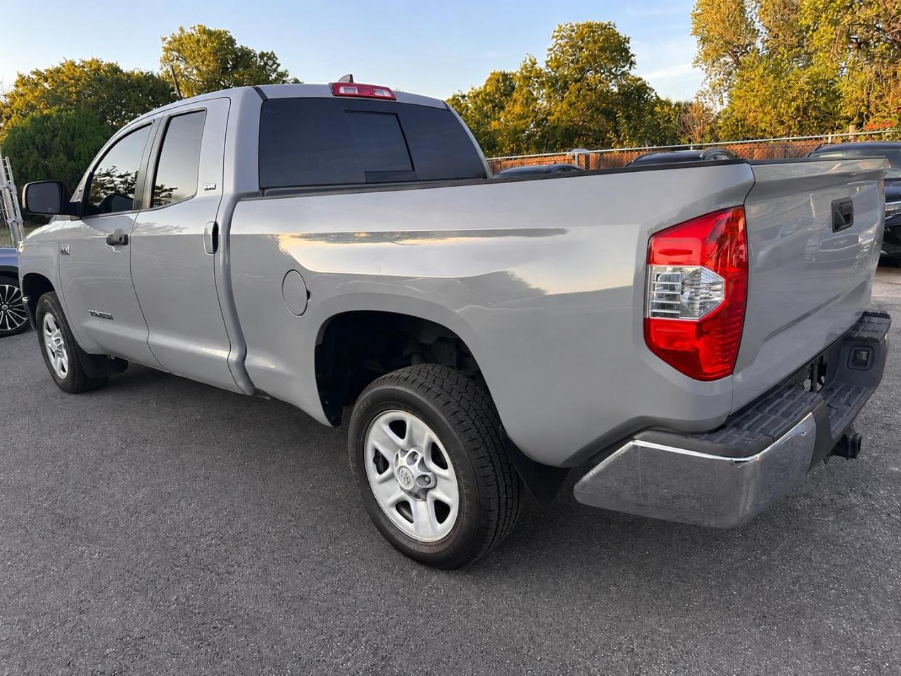 Toyota Tundra  2021