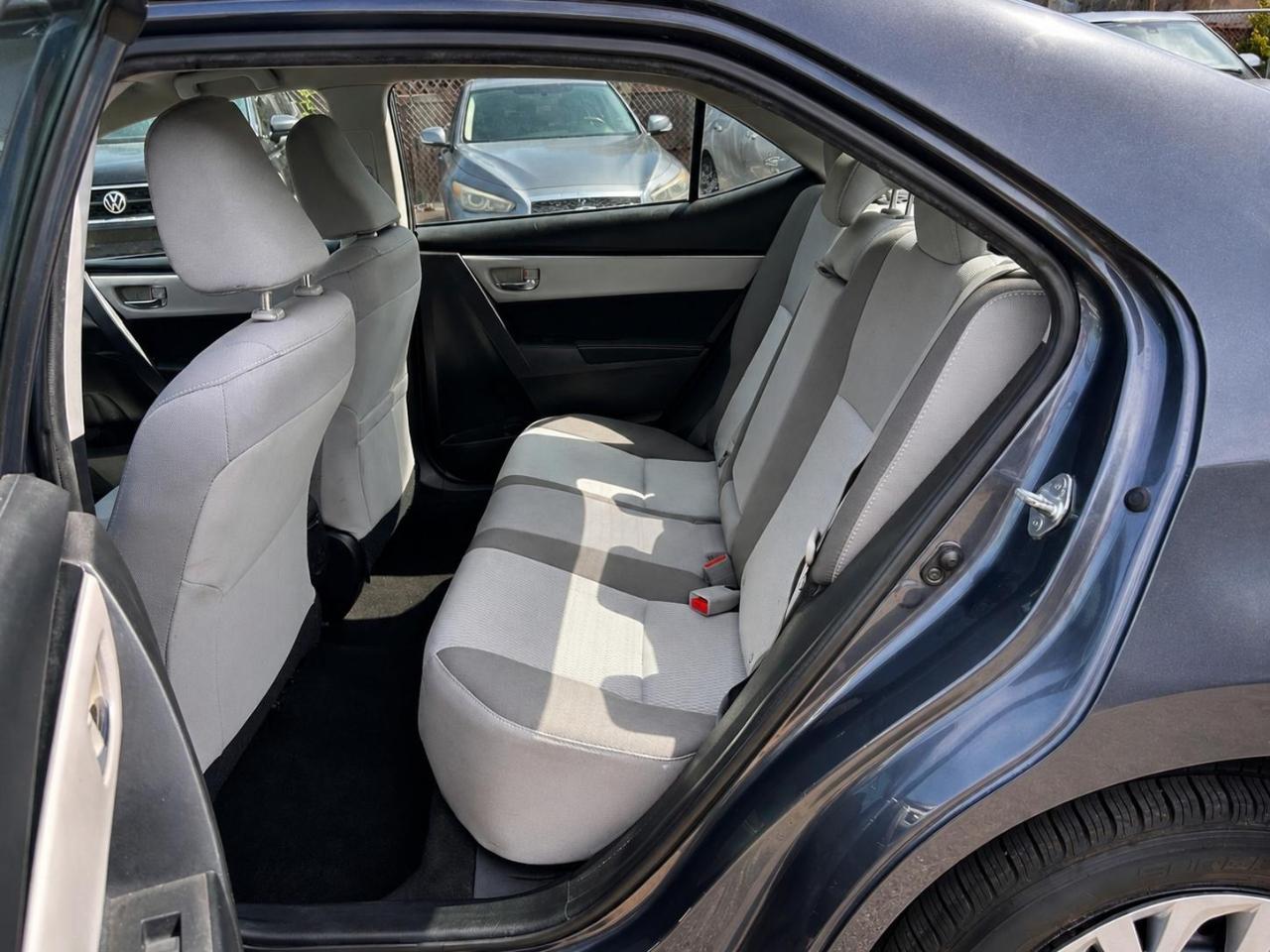 Toyota Corolla LE CVT 2017
