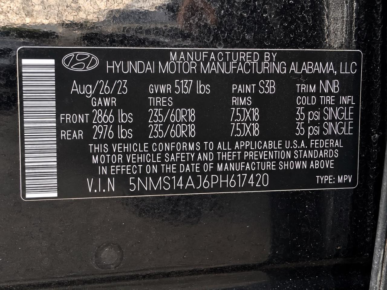 Hyundai Santa Fe SE 2023