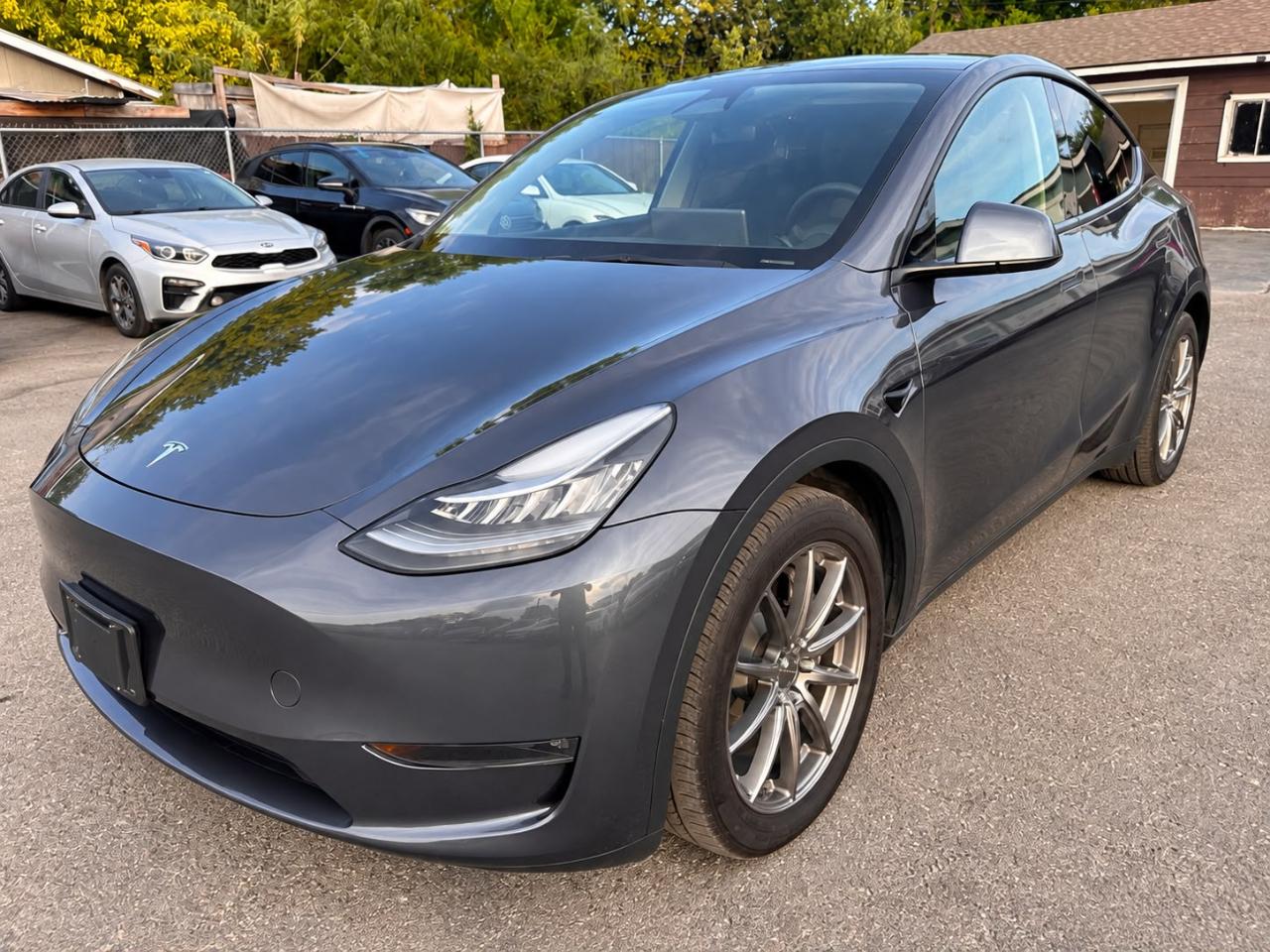 Tesla Model Y Long Range 2023