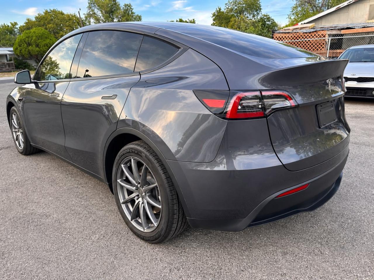 Tesla Model Y Long Range 2023