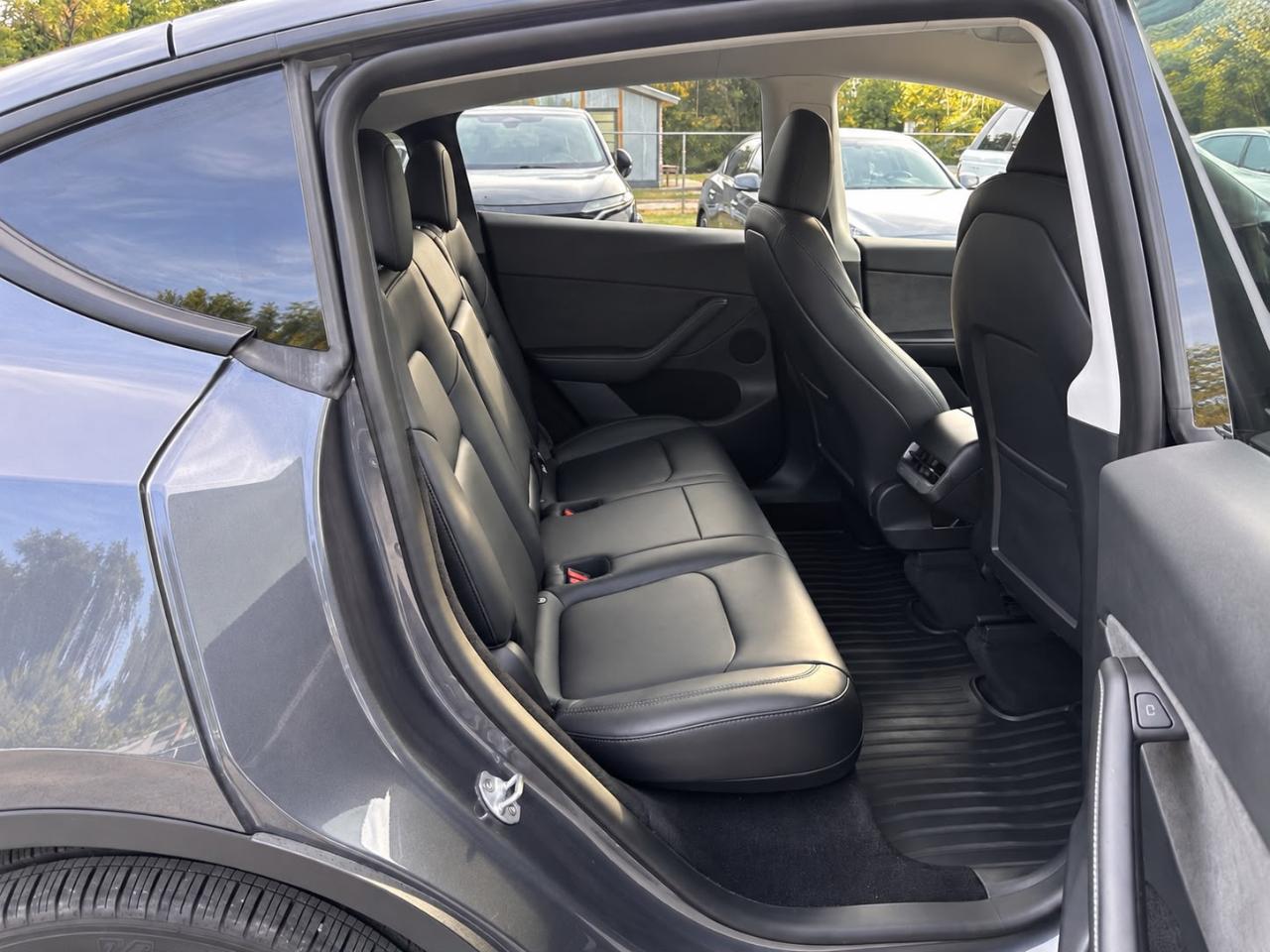 Tesla Model Y Long Range 2023