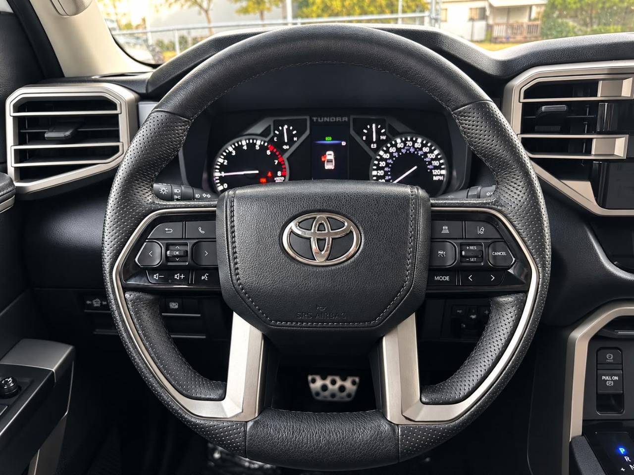 Toyota Tundra SR5 CrewMax 4WD 2023