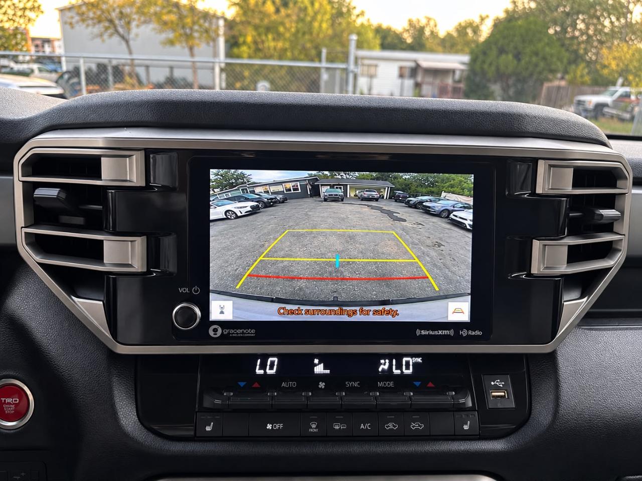 Toyota Tundra SR5 CrewMax 4WD 2023